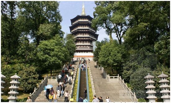 《浙商》杂志封面人物秀|胡晓风:从“贵客”到“朱紫”